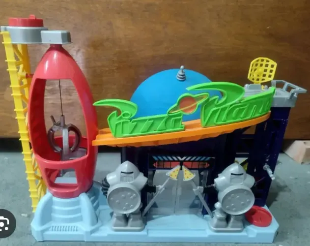 Pizza planet Toy Story