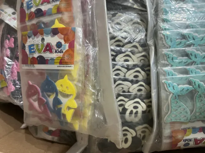 Artigos decorativos para festas, painel TNT , topo de bolo, aplique em EVA  e MDF 