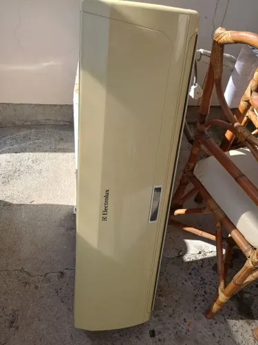Vendo ar condicionado 18 mil BTUs 
