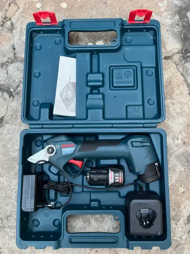 Tesoura Eletrica Bosch 12v