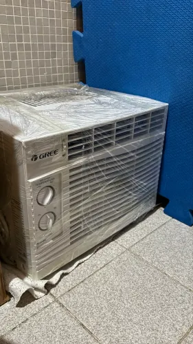 Ar-condicionado Janela Gree 7.000 BTUs - usado apenas 6 meses