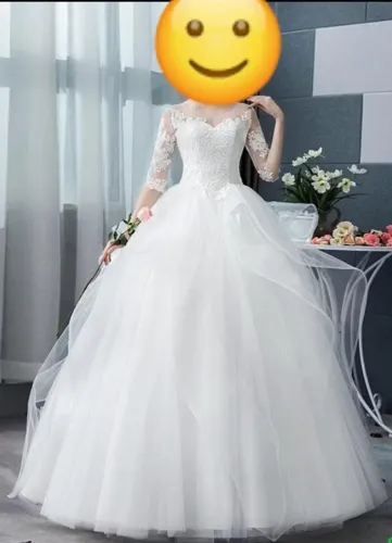 Vendo lindíssimo vestido de noiva