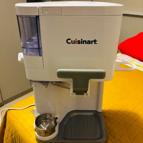 Máquina de Sorvete Expresso Cuisinart Soft Serve ICE-48 - Usada apenas 2 vezes