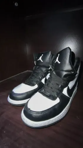 Tênis Nike Air Jordan