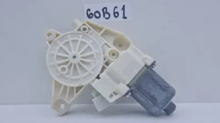 Motor Do Vidro Elétrico T/d Mercedes Benz C180 2013