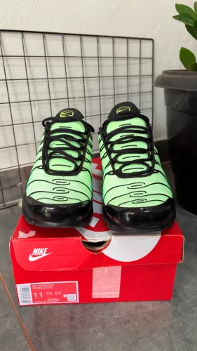Air max plus verde