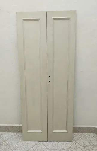 PORTA DUAS BANDEIRAS CLASSICA EM MADEIRA MACIÇA IMPECÁVEL!
