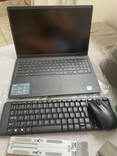 Notebook Dell novinho