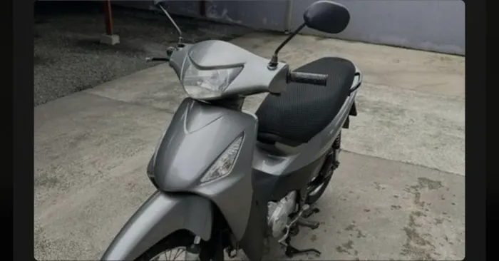 Vende-se biz 125 partida elétrica
