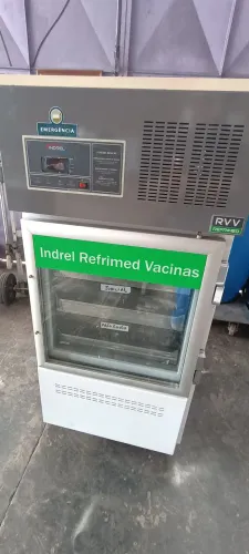 Geladeira pra vacina