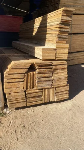Tábuas de pinus 300x0,30