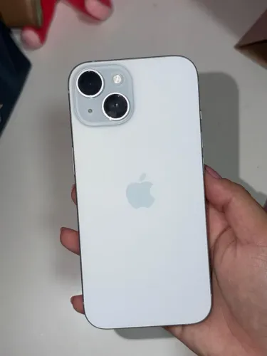 iPhone 15 256GB Azul - R$ 3.300  Estou vendendo meu iPhone 15 de 256GB, na cor azul 