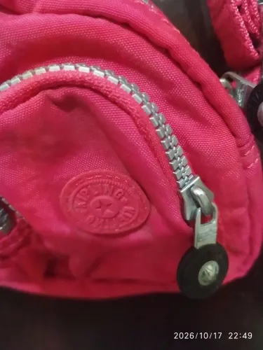 Mini Kipling bolsinha original novinha