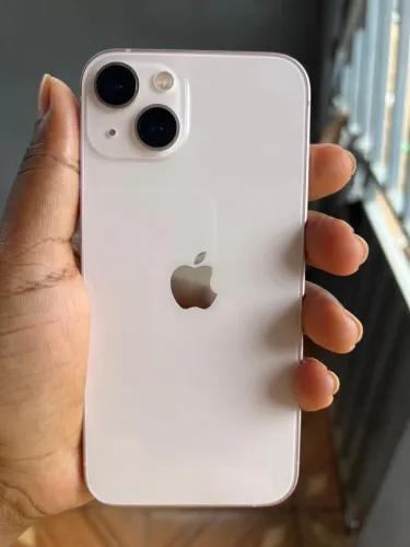 iPhone 13 