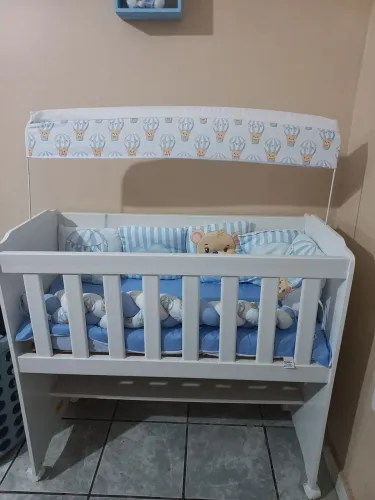 Mini berço com kit Berço nunca usado