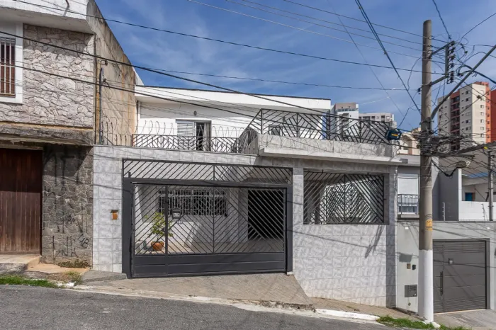 Casa para venda em Vila Guarani (Z Sul) com 3 quartos, 220m²