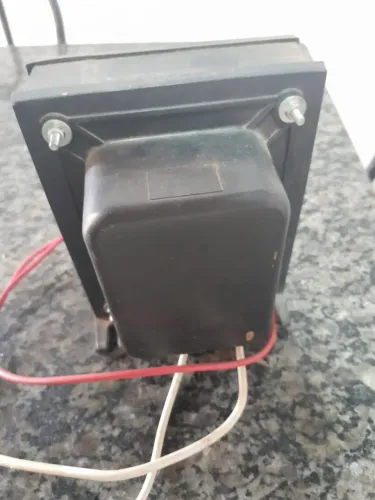 Transformador