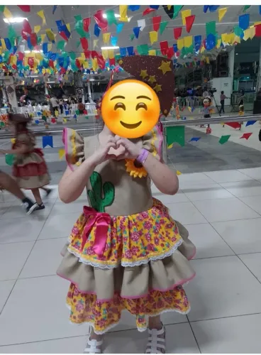 Vestido junino temático 