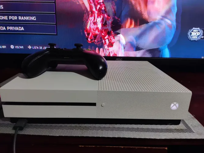 Vendo Xbox one s 1T 