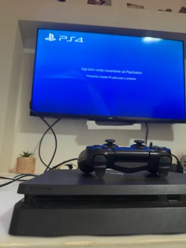 VENDO PLAYSTATION 4 EM ÓTIMO ESTADO