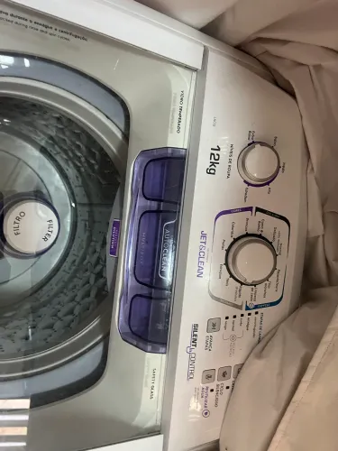 Máquina de lavar Roupas Electrolux 12 kilos Jet&Clean ótimo estado
