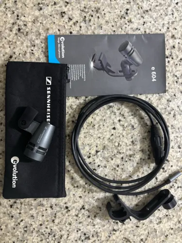 Microfone Sennheiser E604 Dinâmico