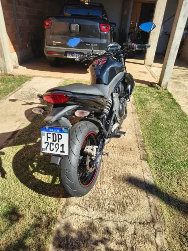 Kawasaki er6-n