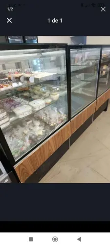 3 vitrines refrigerada, estufa e natural 