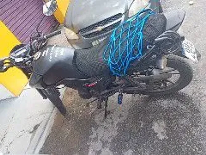 Moto ótima só pagar e rodar trabalho passeio