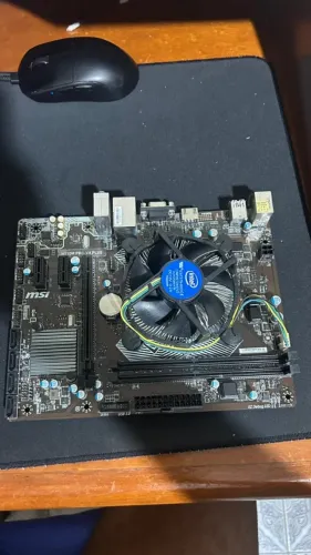 Placa mãe MSI H110M PRO-VH PLUS + Processador I3-7100