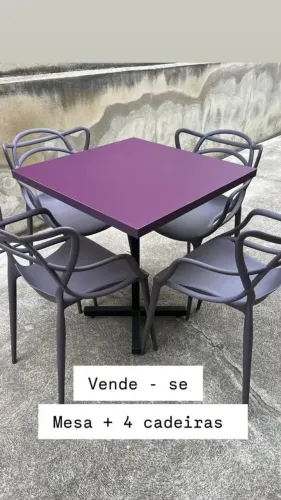 JOGO DE MESA 4 CADEIRAS 