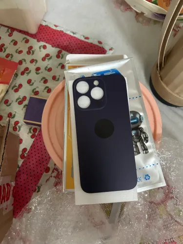 Vendo tampa traseira iPhone 14 Pro cor roxo