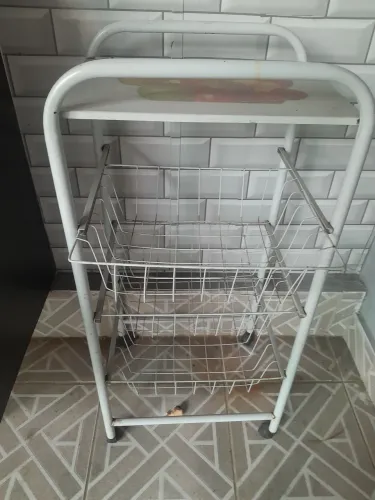 Fruteira de aço 