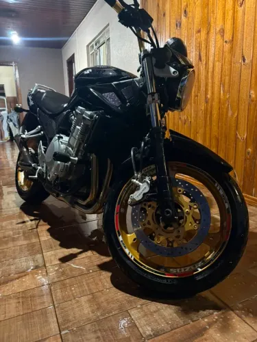 Suzuki bandit 1250