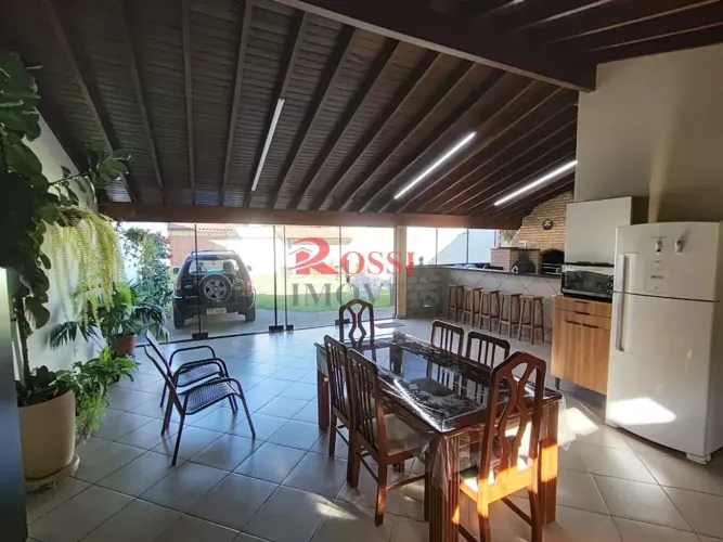 CASA A VENDA NO JARDIM NOVO, RIO CLARO SP