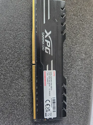Memória RAM DDR4 8GB