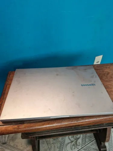 Notebook Samsung Book E30 - Para retirada de peças