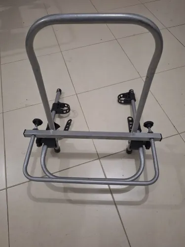 Suporte p/ 2 Bikes estepe