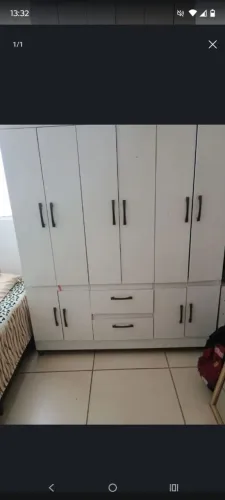 Guarda roupa 6 portas