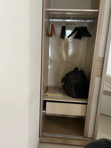 Guarda roupa 3 portas com espelho