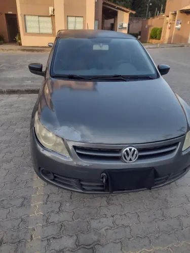 Volkswagen Voyage Comf/highli. 1.6 MI T.flex 8V 4P 2013