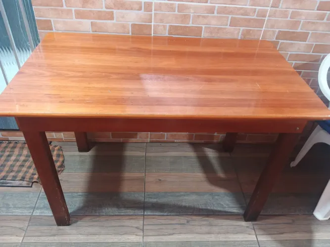 Mesa de madeira 