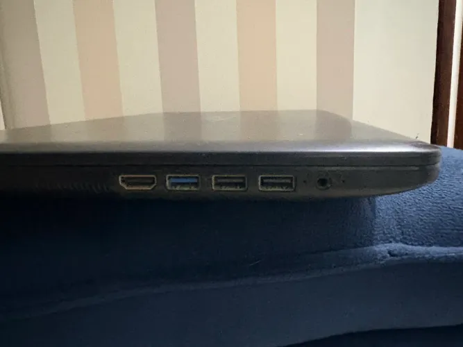 Notebook ASUS X543u super bem conservado