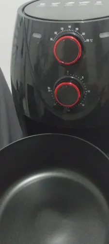 Air fryer Amvox muito conservada!