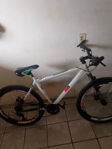 Bik topi aro 26 toda Shimano e vmaxx ?