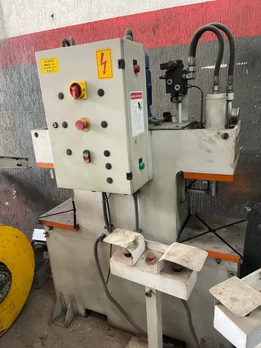 Prensa hidráulica dupla 07 ton excelente