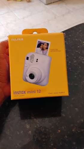 Câmera Instantânea FUJIFILM em perfeito estado de funcionamento