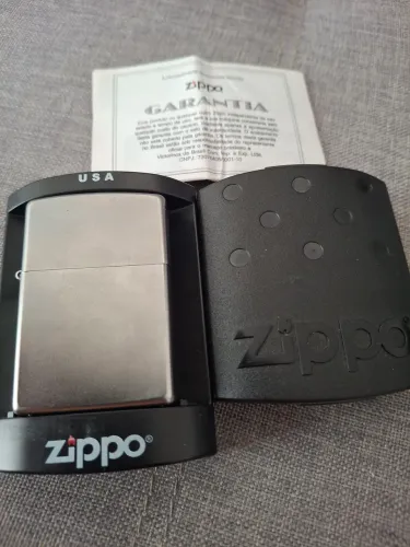 Isqueiro Zippo original - Aço escovado liso