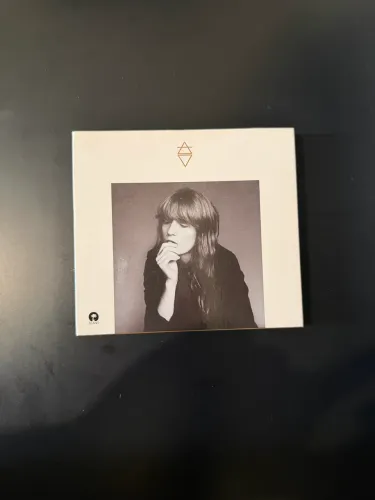 Florence and The Machine, How Big How Blue Deluxe Box