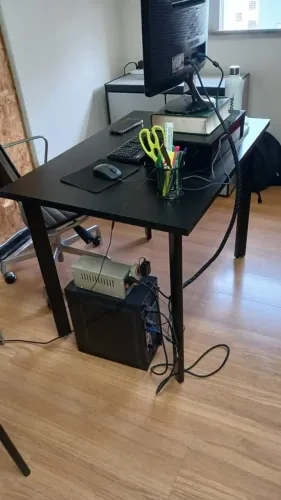 Mesa de escritório preta ETNA